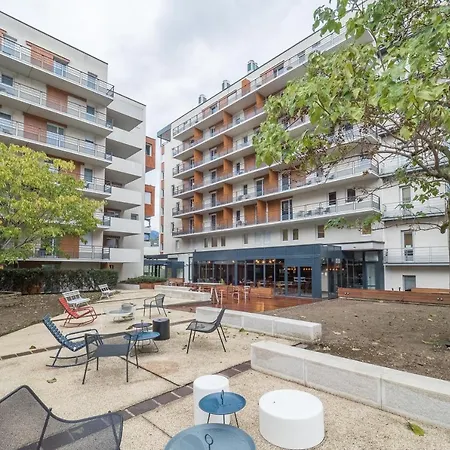 Auberge de jeunesse Le Hüb - Grenoble