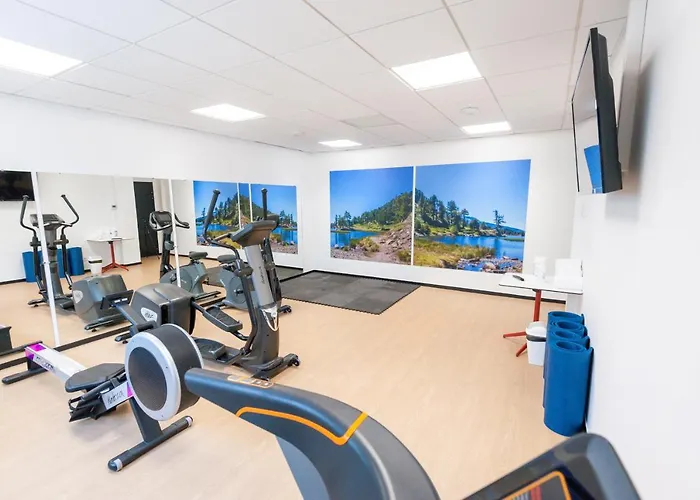 Hostel Le Hüb - Grenoble