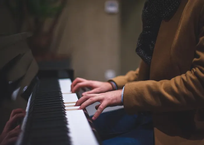 Le Hüb - * Grenoble